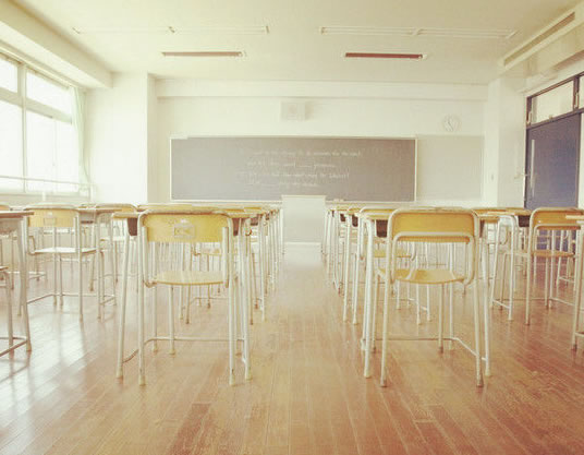 自己一个人时，别悲伤