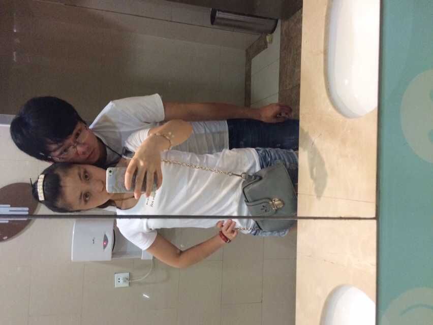 你好，23岁的小女人。